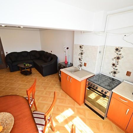 Vacation Apartment With Free Parking Sibiu Exteriér fotografie