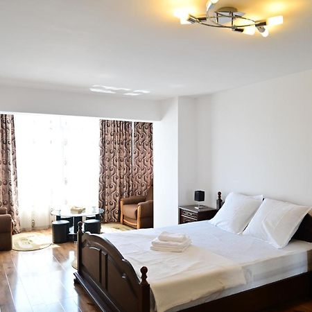 Vacation Apartment With Free Parking Sibiu Exteriér fotografie