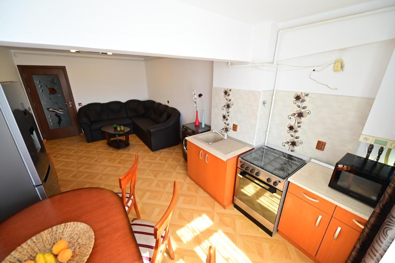 Vacation Apartment With Free Parking Sibiu Exteriér fotografie